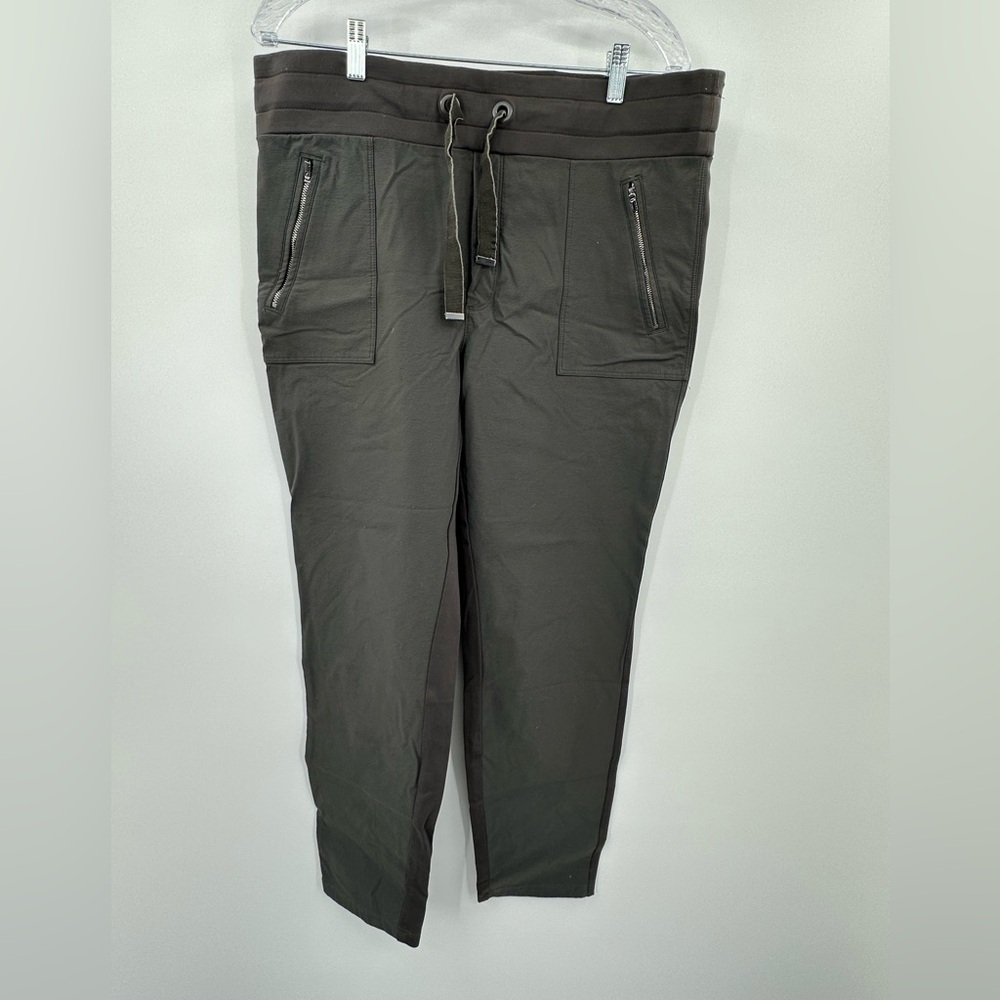 Athleta Women's Black/Gray Headlands Lifestyle Hybrid Travel Pants Size 16